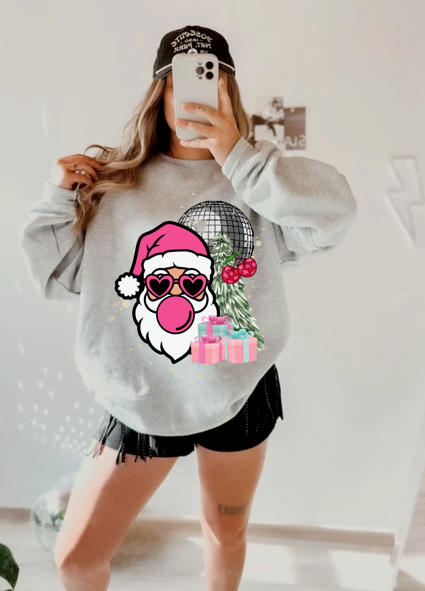 Groovy santa ash crewneck