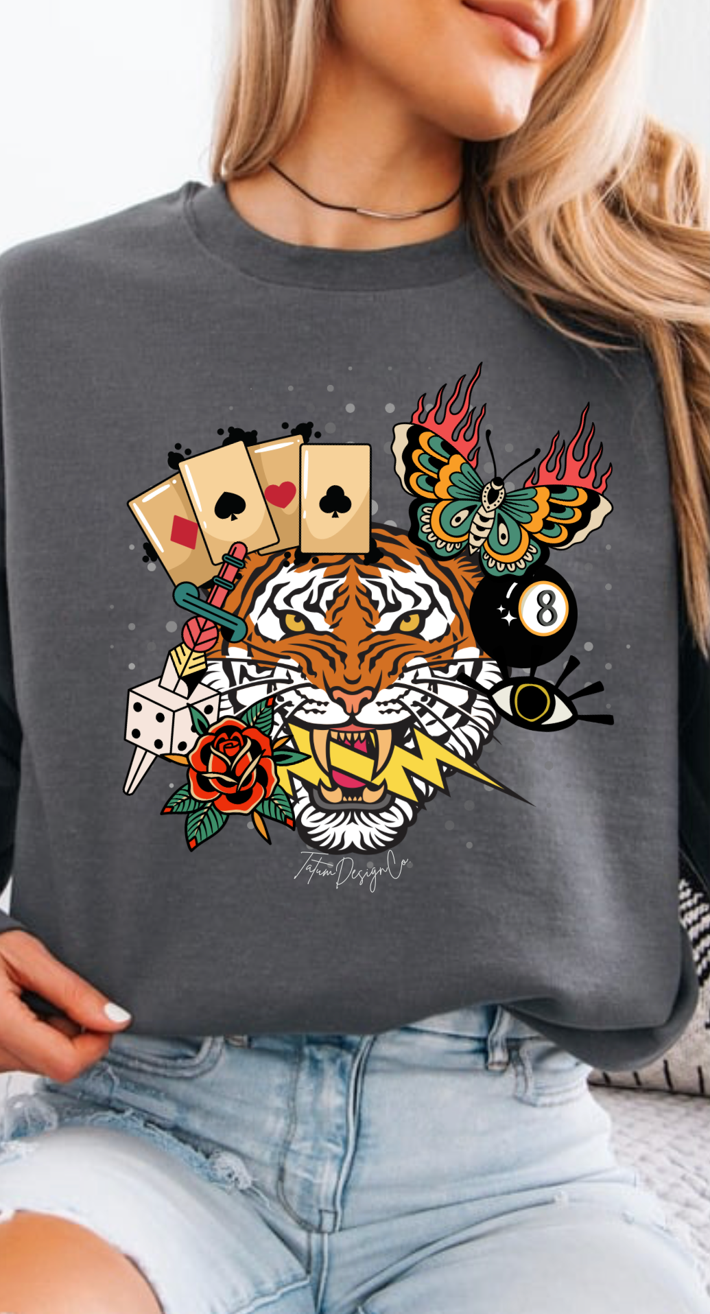 Tigar 8ball charcoal crewneck