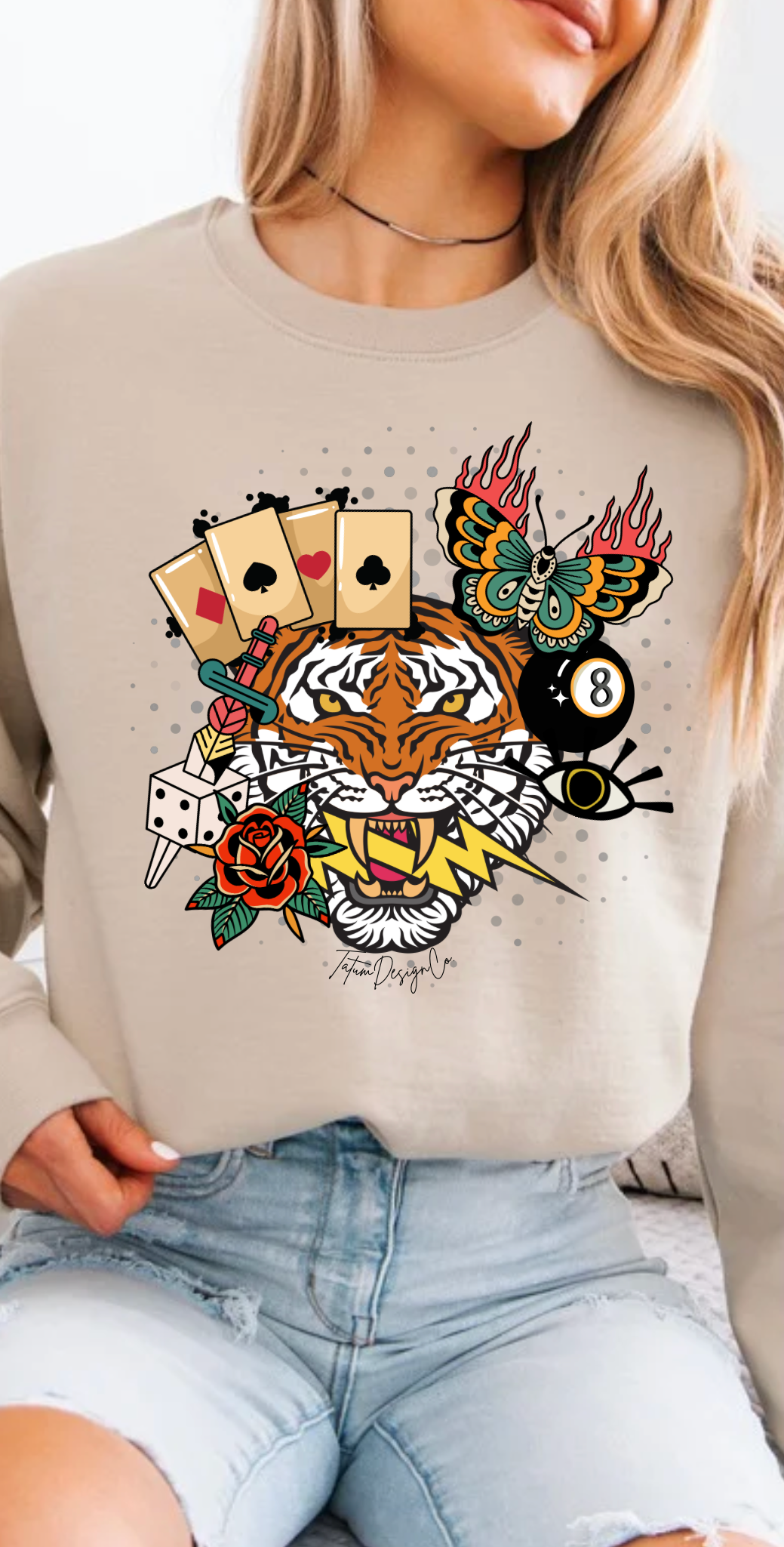 Tigar 8ball sand crewneck